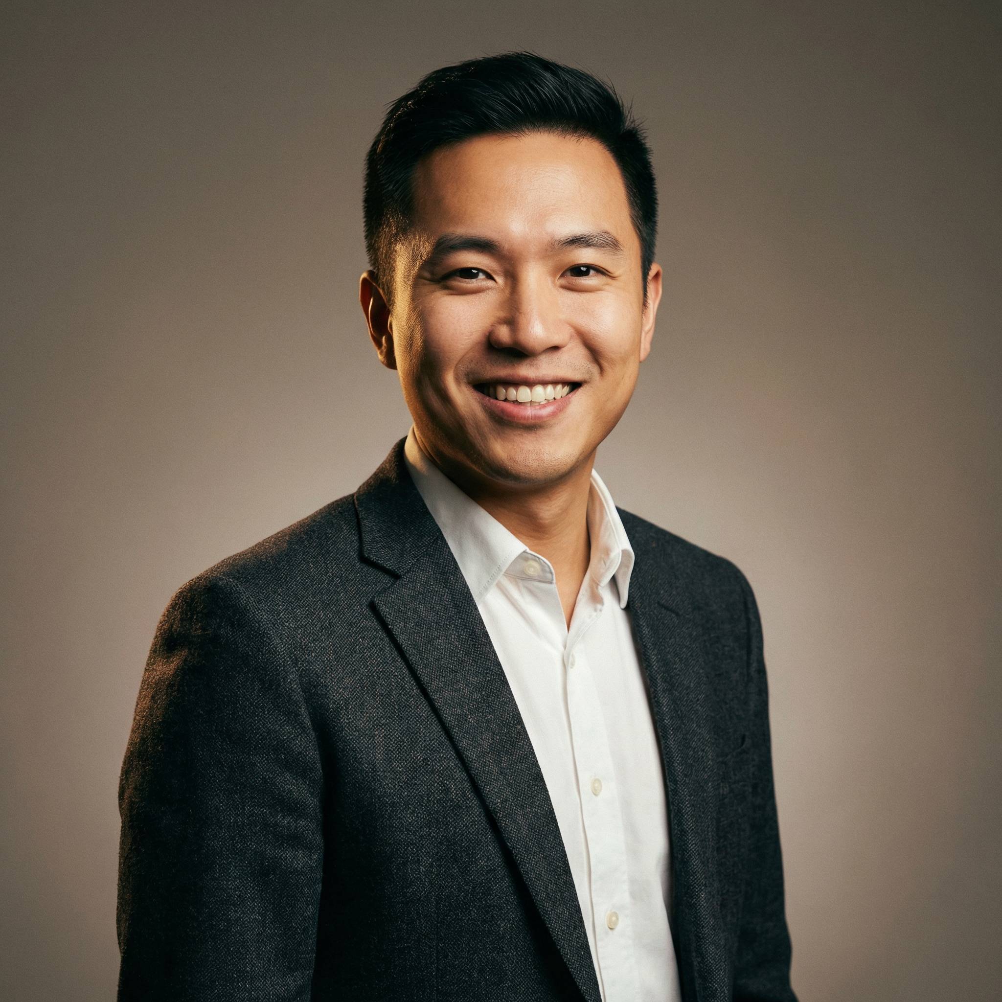 蜜桃传媒传媒制片人王浩然